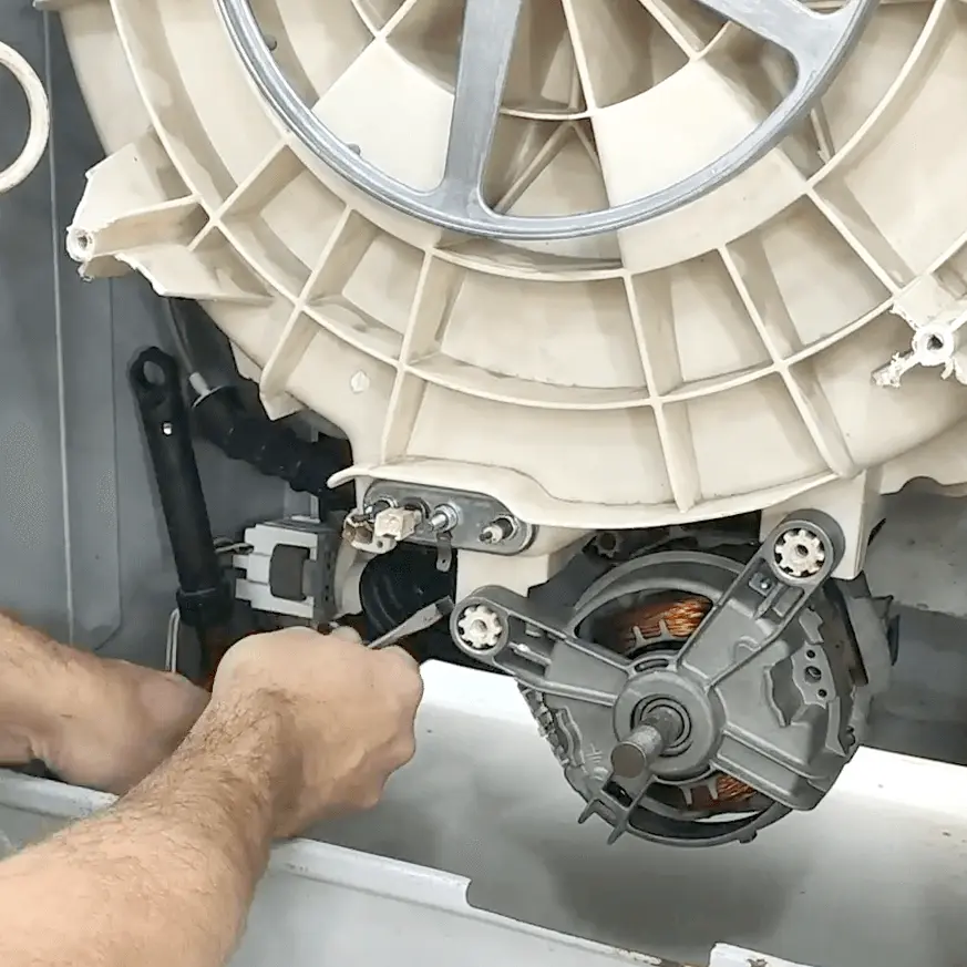 curso de reparacion de lavarropas - Cómo se les llama a las personas que reparan lavadoras