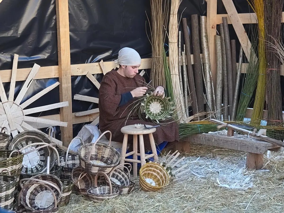 cursos de cesteria en mimbre - Cómo se llama el que trabaja el mimbre