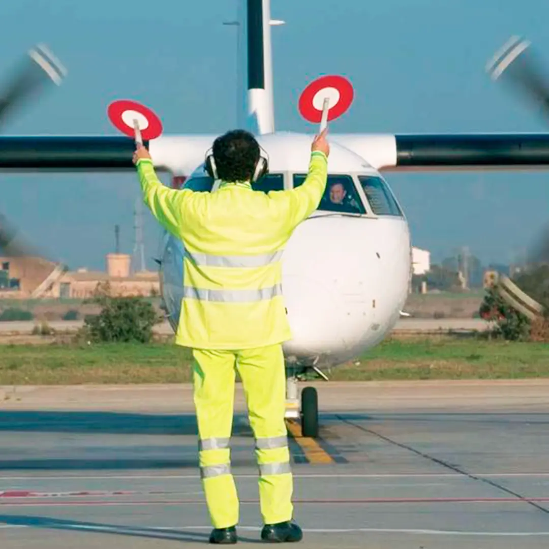 curso señalero aeropuerto - Cuánto cobra un señalero de aeropuerto en Argentina