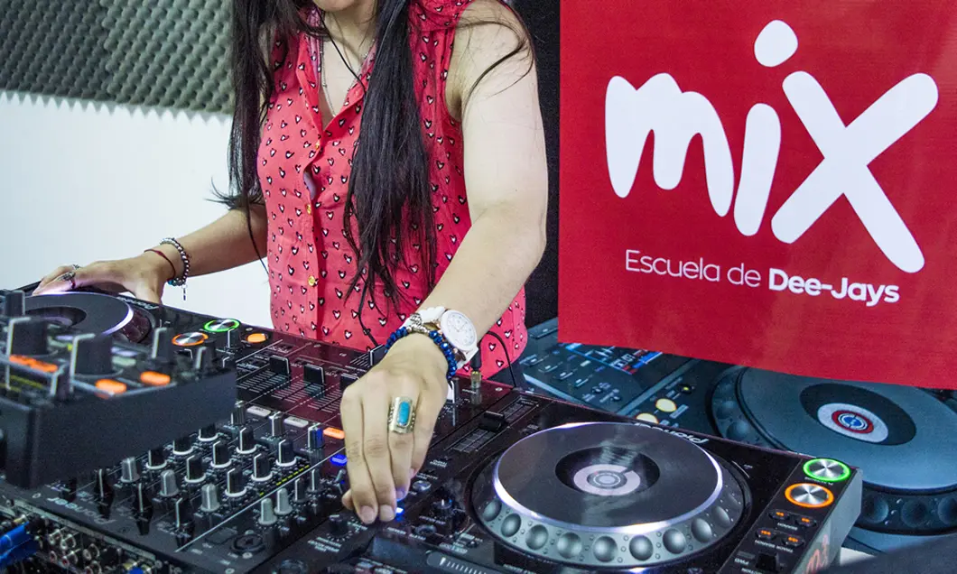 curso dj buenos aires - Cuánto cuesta un curso de DJ en Argentina