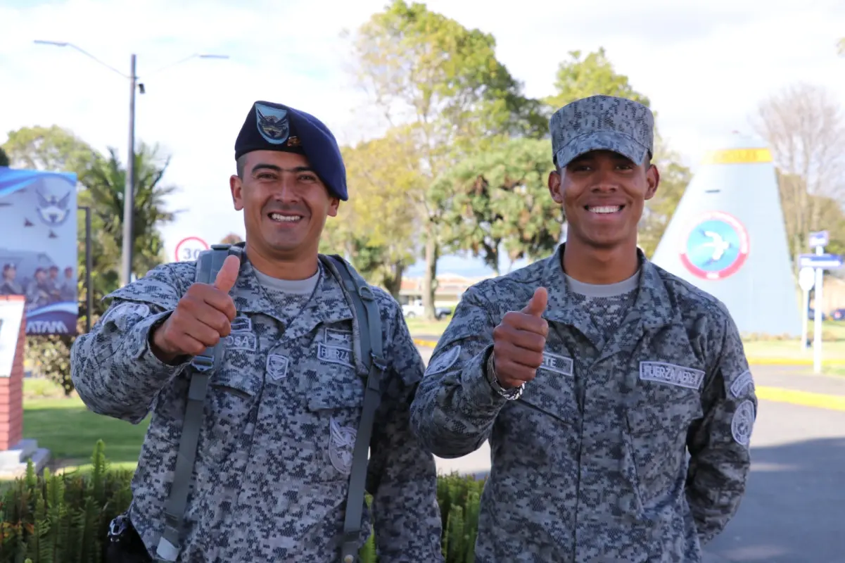cuanto dura el curso de soldado profesional - Cuánto dura el período básico en el ejército