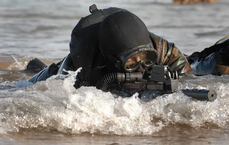curso de buzo tactico argentina - Cuánto gana un instructor de buceo en Argentina