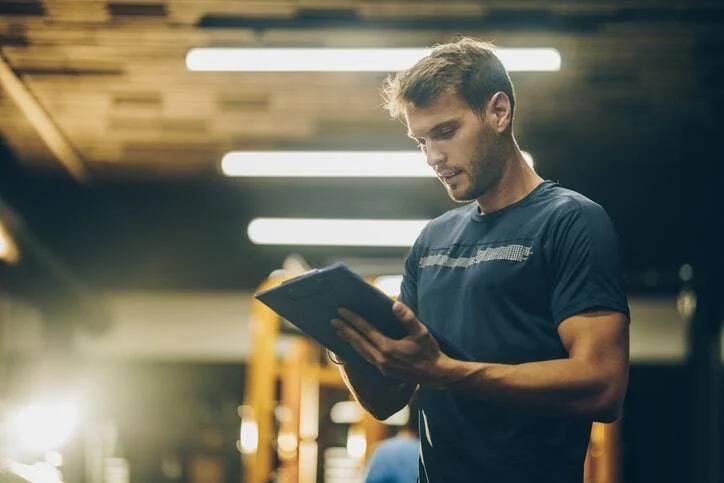 curso monitor de gimnasio - Cuánto gana un monitor de gimnasio