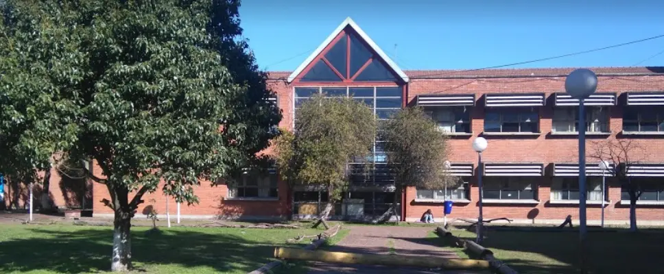 cursos uba avellaneda - Qué carreras hay en la UBA de Avellaneda