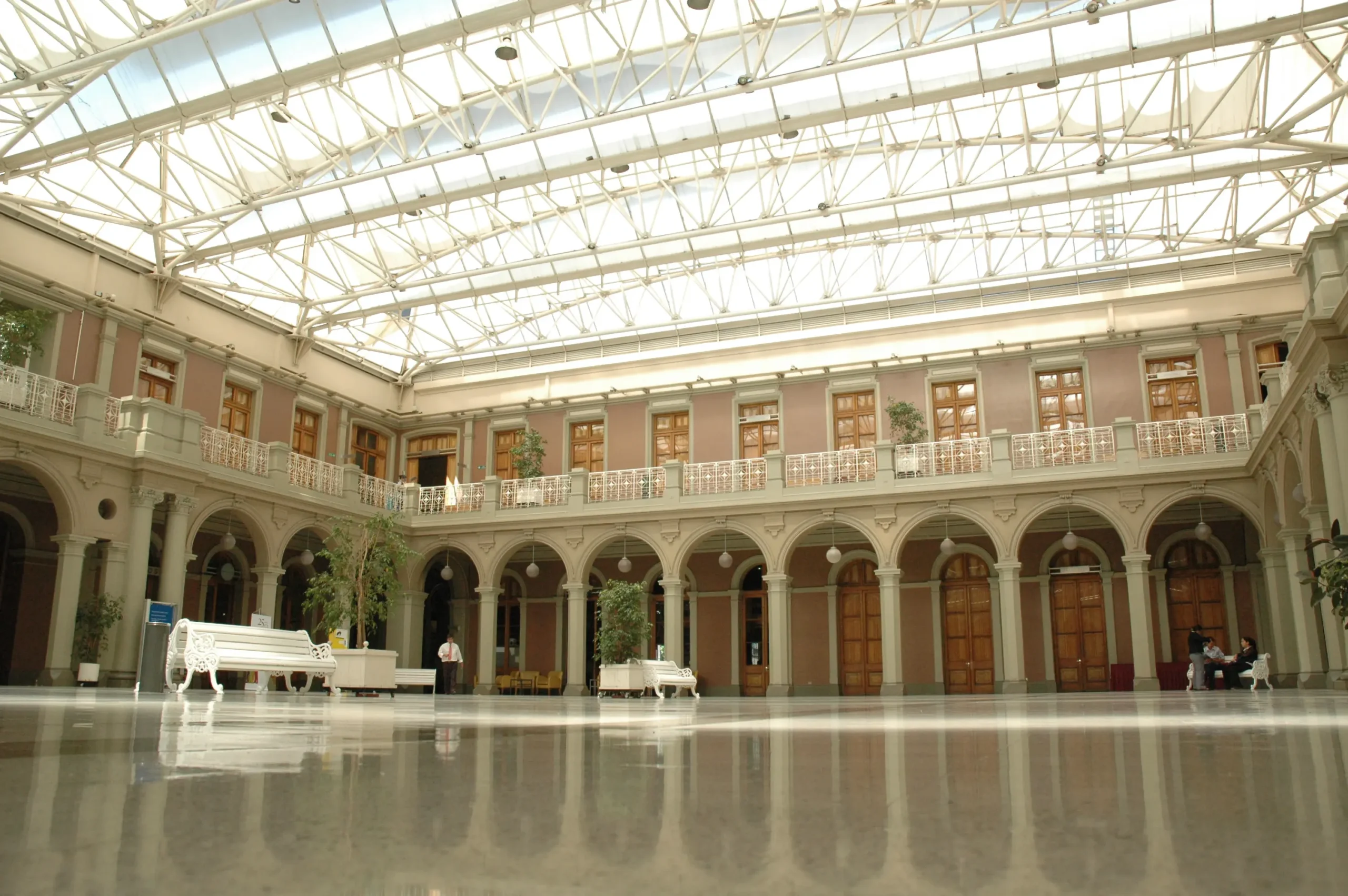 centro de extensión uc cursos - Qué es la clase ejecutiva de la UC