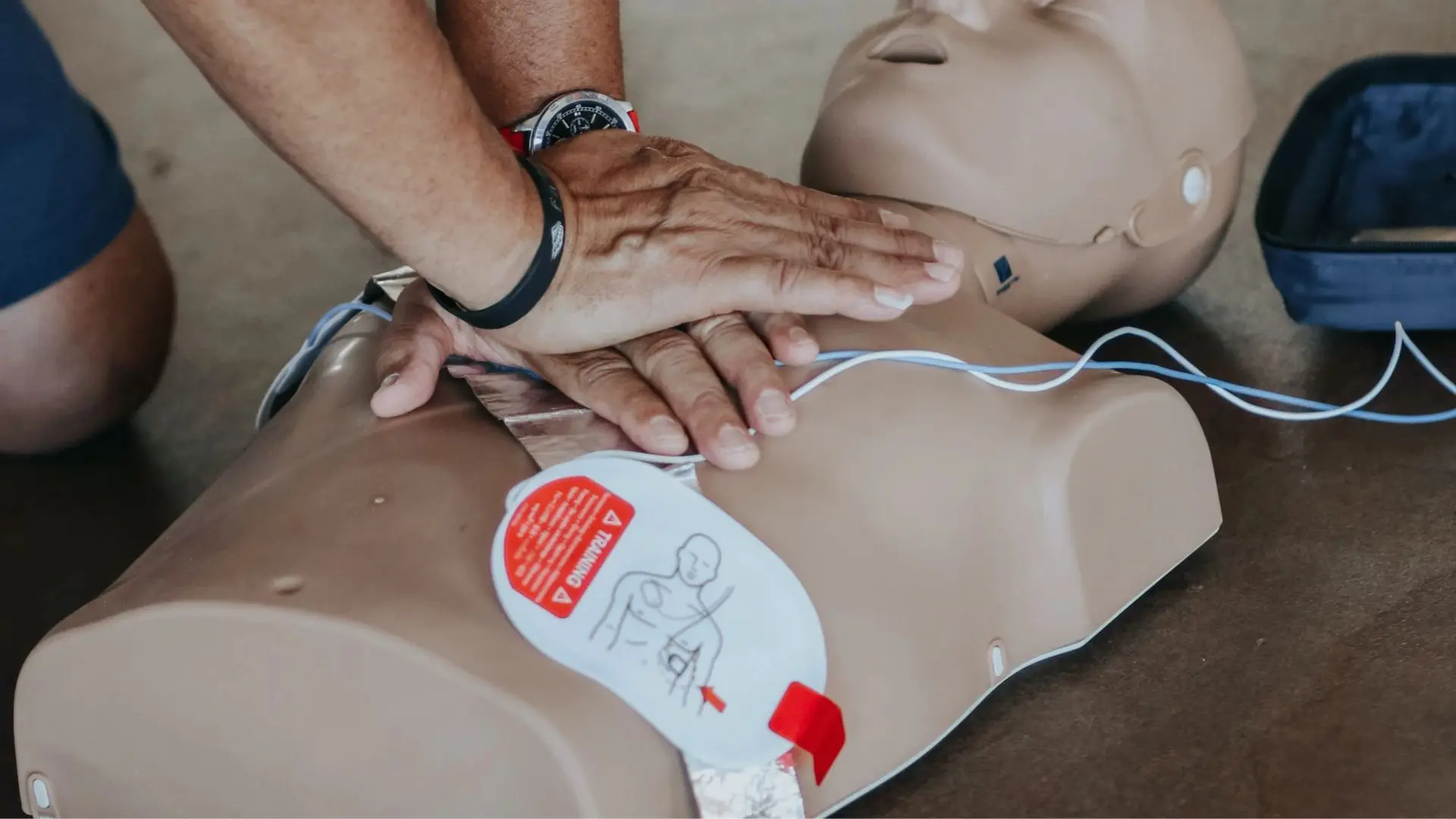 cursos en el hospital del cruce varela - Qué especialidades hay en el Hospital Nestor Kirchner