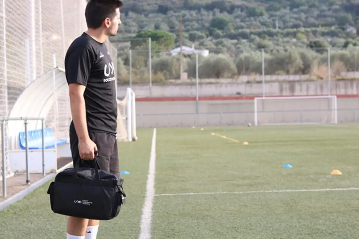 curso de preparacion fisica en futbol - Qué hace un preparador físico de fútbol