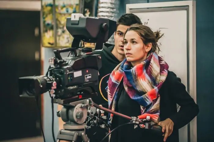 Curso de Camarógrafo de TV: Guía Completa para tu Carrera - Qué hay que estudiar para ser cámara de televisión curso de camarografo de tv - Qué hay que estudiar para ser cámara de televisión