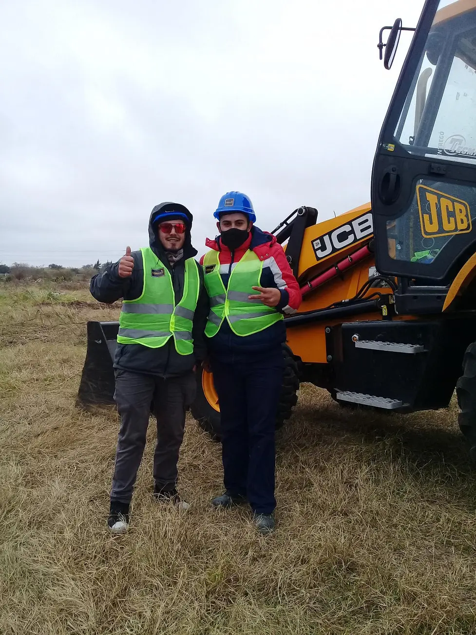 curso de retroexcavadora buenos aires - Qué licencia se necesita para manejar una retroexcavadora