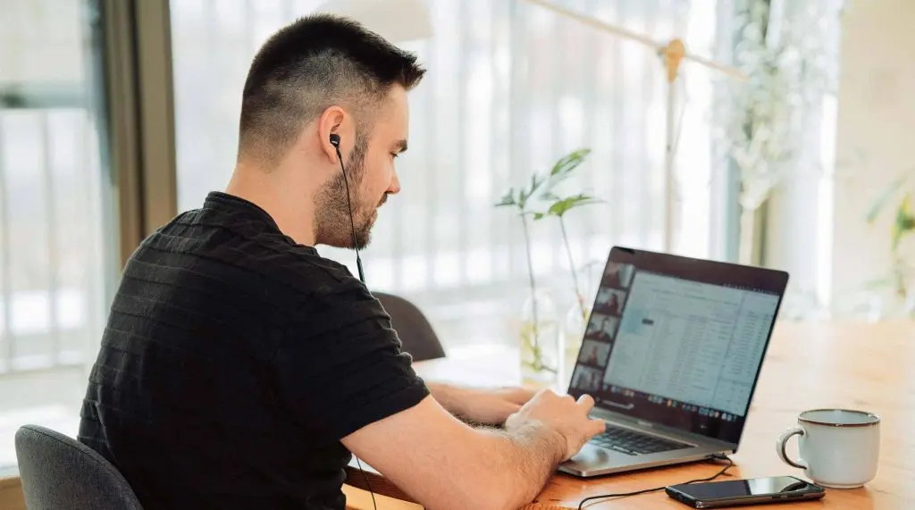 como crear un curso virtual - Qué necesito para dar cursos en línea