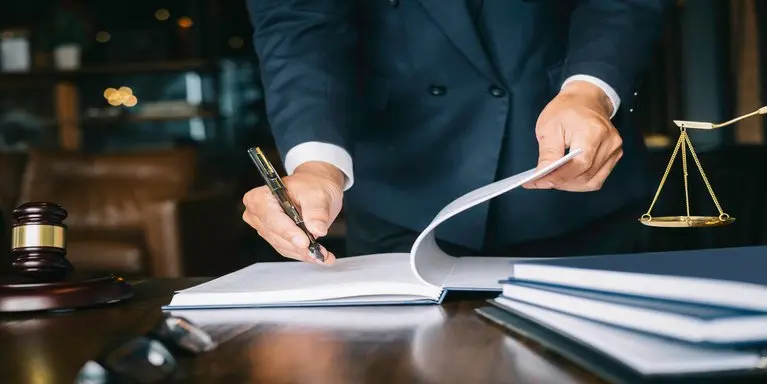 procurador curso - Qué profesión es procurador