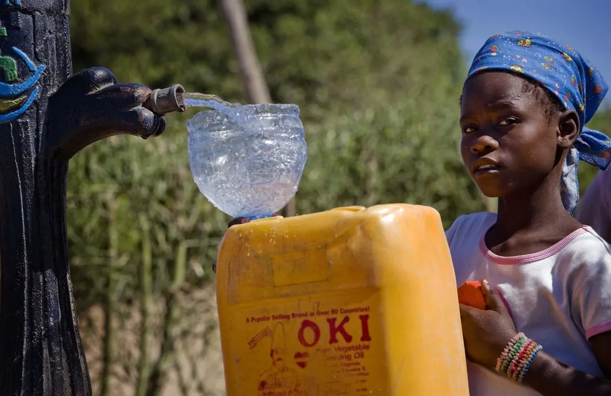 contaminacion de cursos de agua - Qué puede causar la contaminación del agua