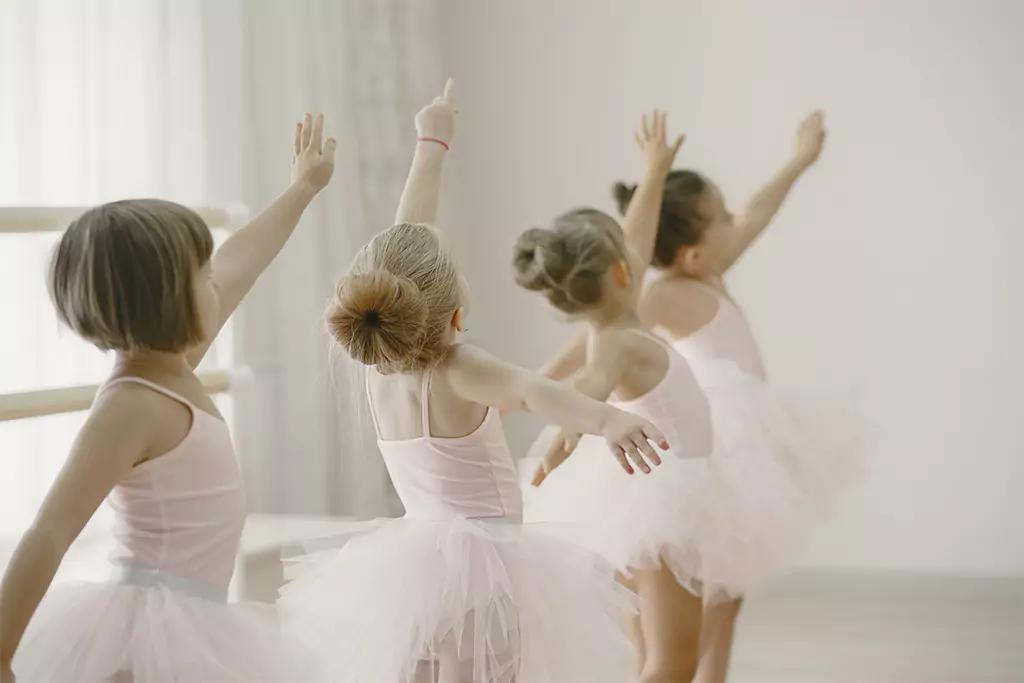 cursos de ballet para niñas - Qué tan bueno es el ballet para niñas