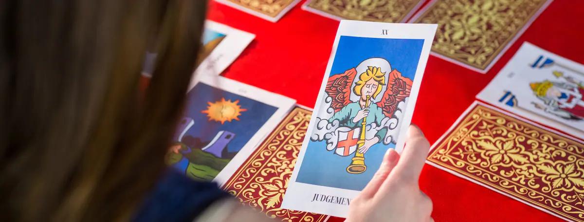 curso de tarot egipcio - Quién es el dios del tarot