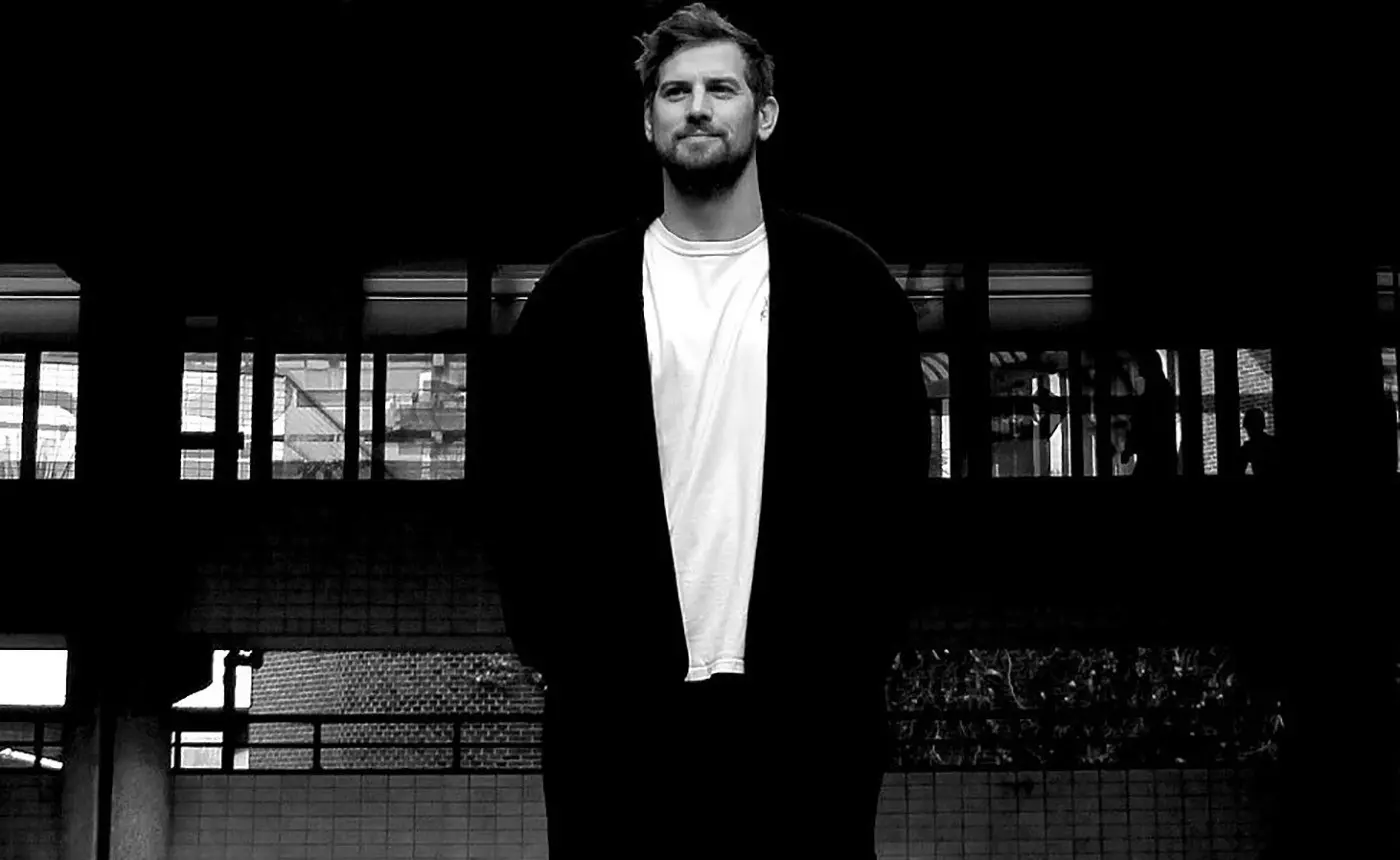 <b>Curses</b>: El DJ que redefine la escena electrónica - What is DJ Hammer's real name curses dj - What is DJ Hammer's real name